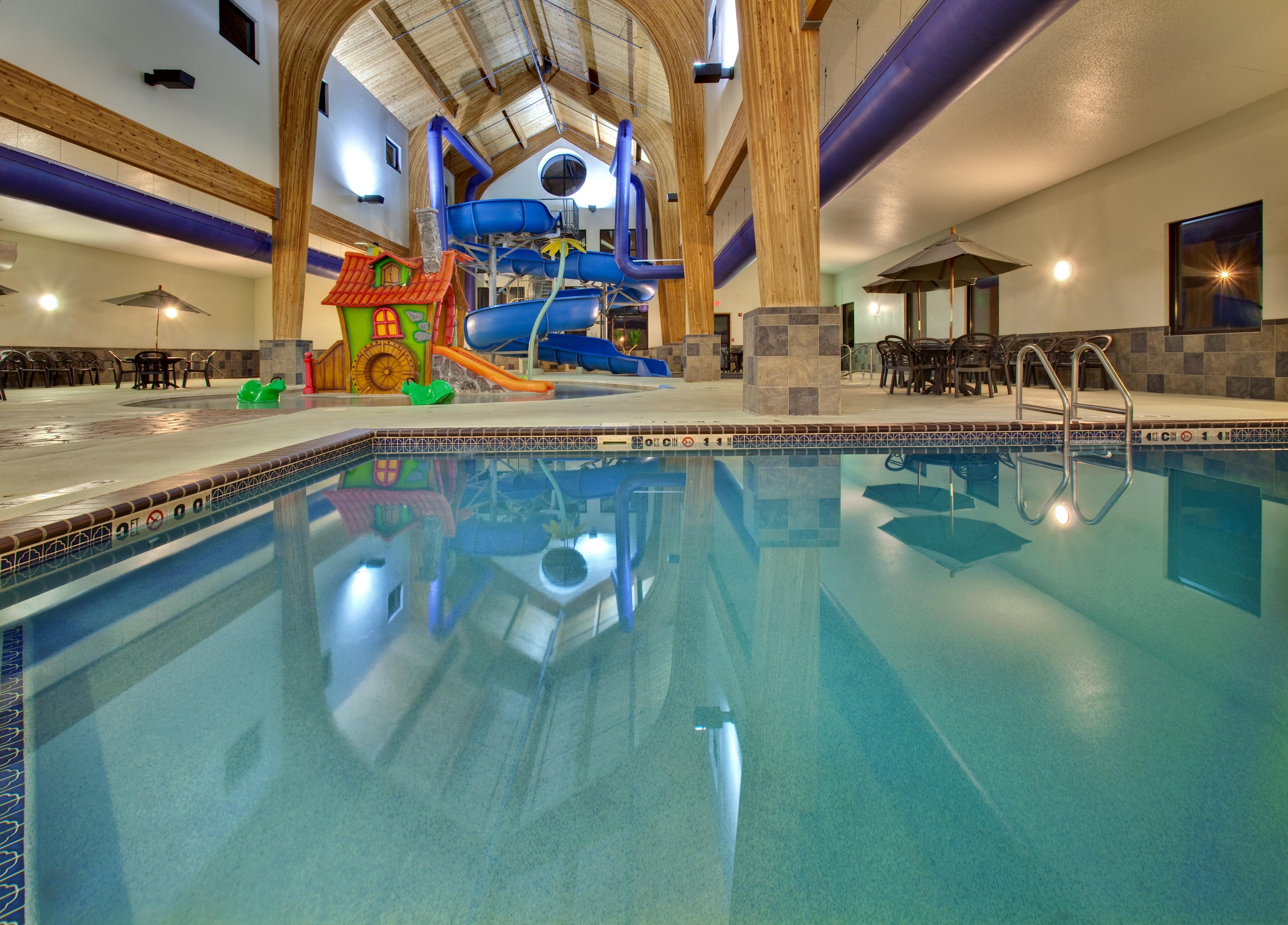 Best Western Watertown Inn & Suites Exteriör bild