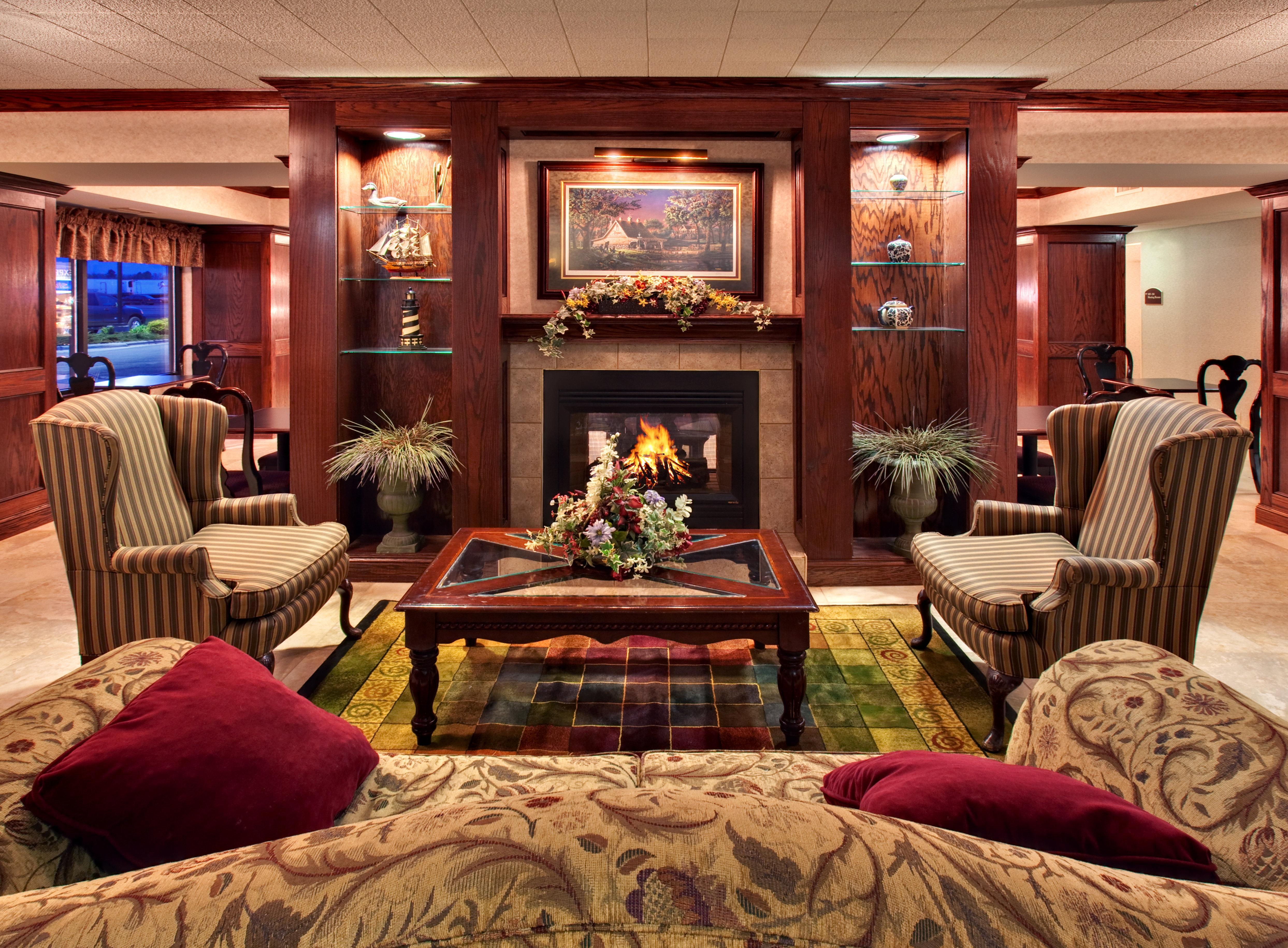 Best Western Watertown Inn & Suites Exteriör bild
