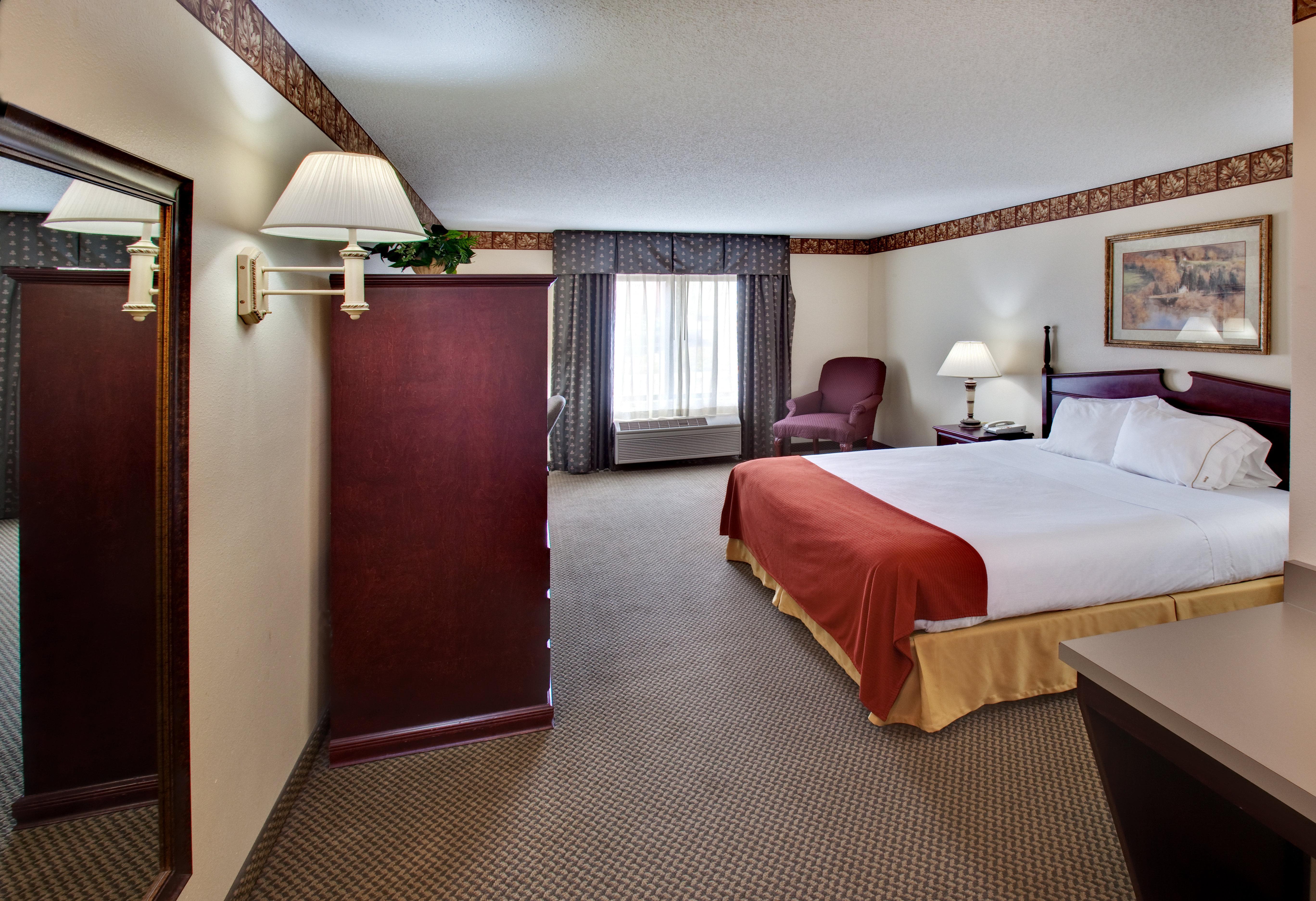 Best Western Watertown Inn & Suites Exteriör bild