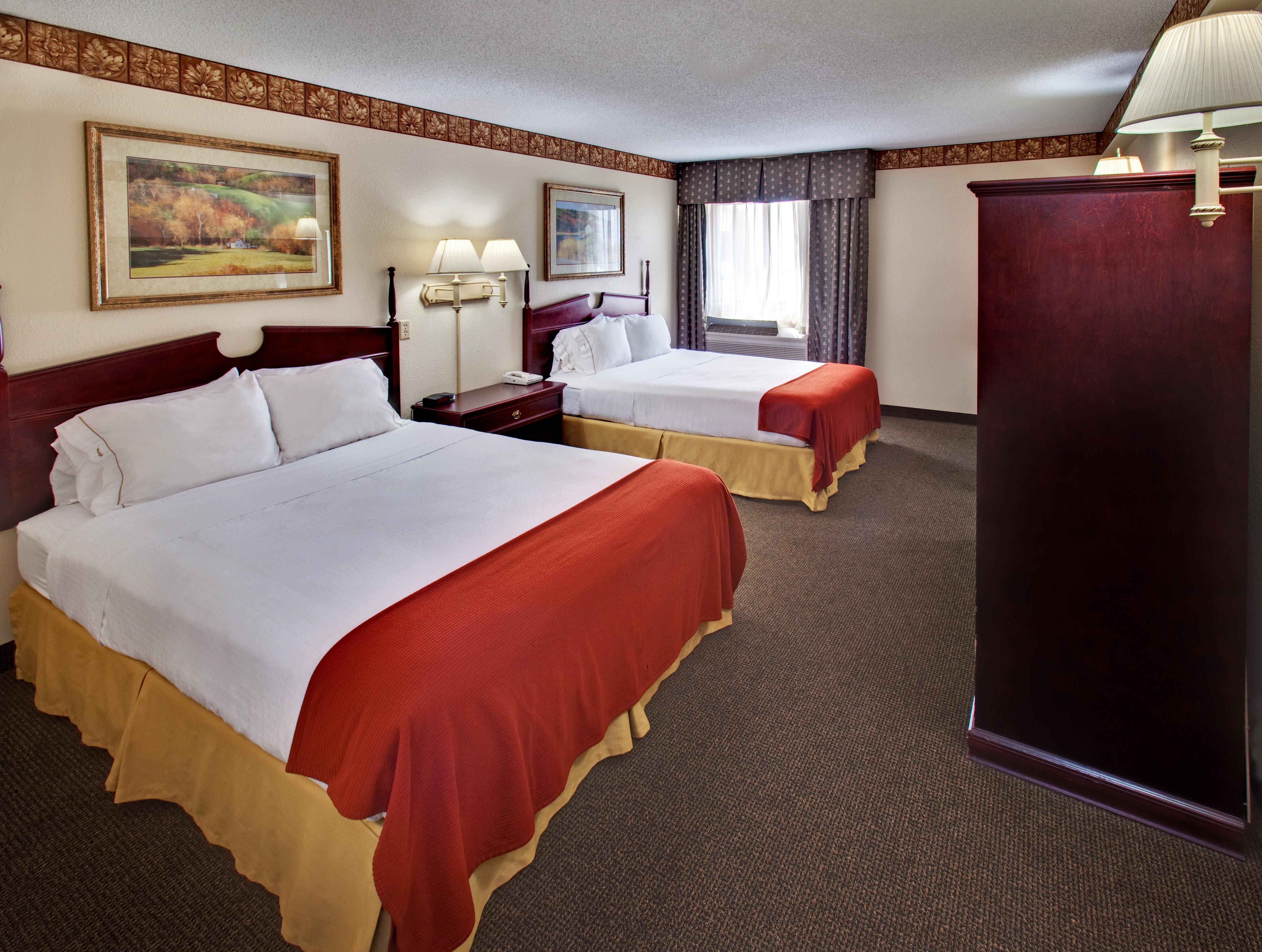 Best Western Watertown Inn & Suites Exteriör bild